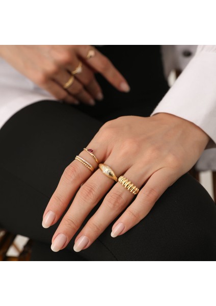 14 Ayar Altın Yarımtur Çift Sıra Yüzük KRS151-14GRZ fiyatları