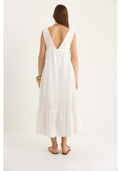 Kadın V Yaka Bağlama Detaylı Astarlı Müslin Elbise fırsatları