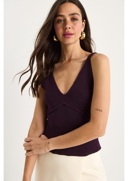 Kadın V Yaka Ince Askılı Crop Bluz fiyatları