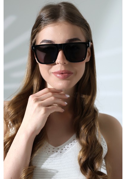 Kadın Kare Aksesuarlı UV400 Siyah Güneş Gözlüğü 23024 C2