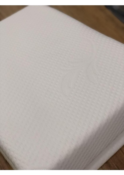 Limon Renkli Tek Kişilik Sıvı Geçirmez Lastikli Alez 100X200 modelleri