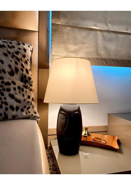 El Yapımı Seramik Gövdeli Siyah Barcelona Abajur modelleri