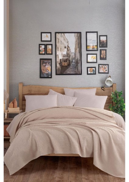 Karde Pike Örtü, Çift Kişilik, 200X230CM, Koyu Bej, Yumuşak ve Şık Tasarım