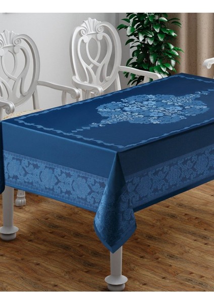 Lacivert Jakarlı Masa Örtüsü, Şık ve Kaliteli Tasarım