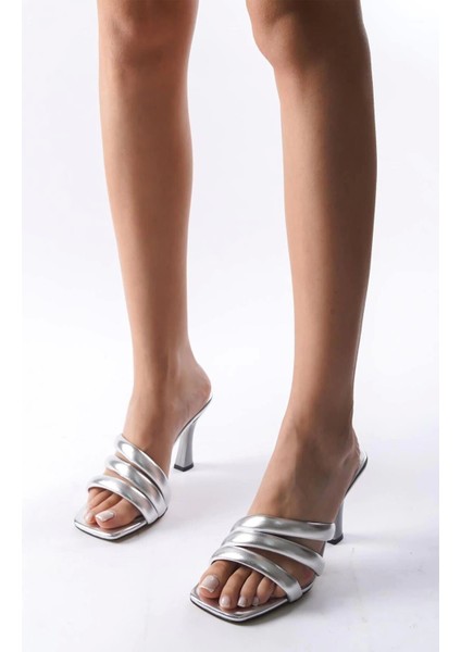 Kadın Enza Gümüş 9 cm Kadeh Topuklu Terlik fiyatları