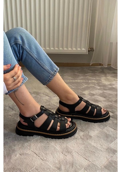 Kadın Desma Siyah Kafes Model Vardola Deyatlı Kalın Taban Ortopedik Sandalet K-140 indirimleri