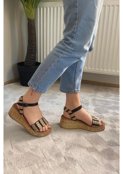 Kadın Eftal Siyah Hasır Detay Kalın Mantar Taban Ortopedik Sandalet K-230 modelleri