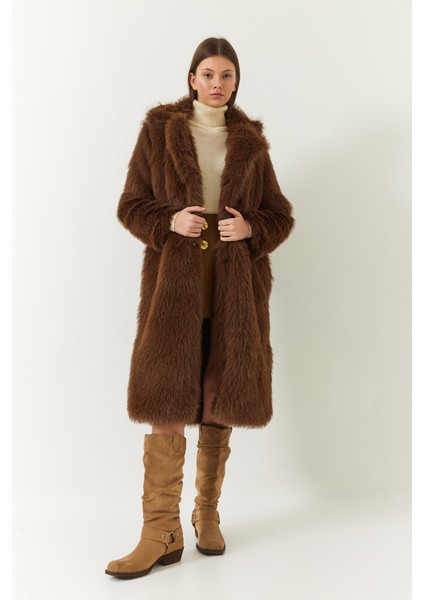 Kadın Uzun Kürklü Astarlı Mont