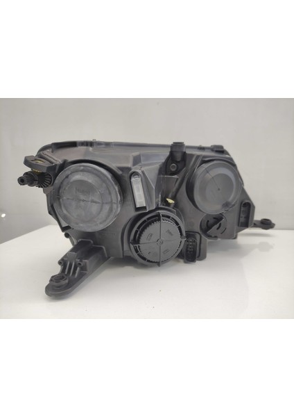 Orjinal Skoda Far Sol 5JB941017 Skoda Rapid 2013 ve Sonrası modelleri