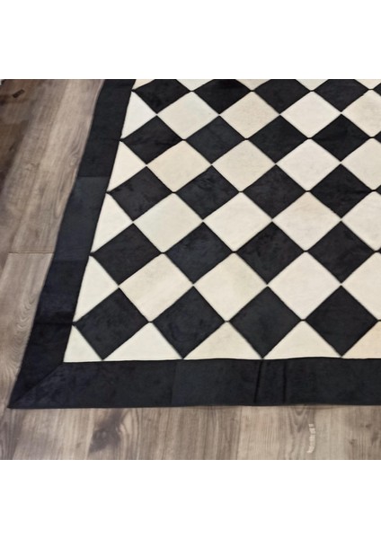Siyah Beyaz Baklava Desenli Dana Derisi Patchwork Halı – El Yapımı Modern Salon Halısı fiyatları
