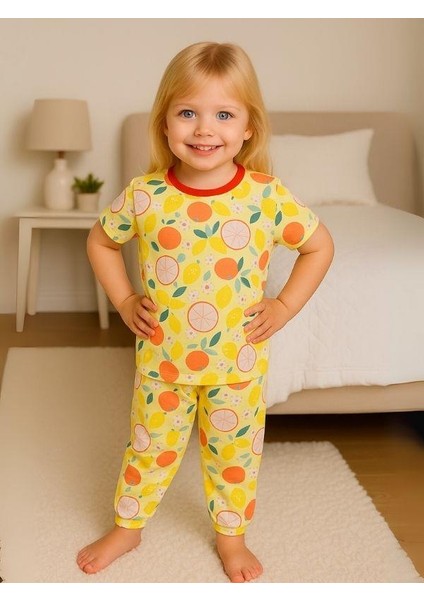 Kız Çocuk Pamuklu Meyve Desenli Kısa Kol Pijama Takımı