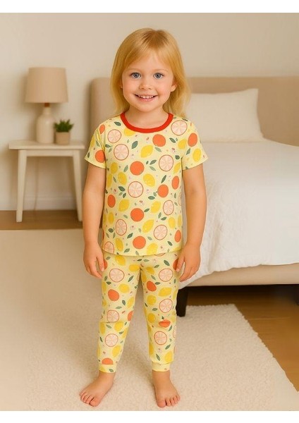 Kız Çocuk Pamuklu Meyve Desenli Kısa Kol Pijama Takımı modelleri