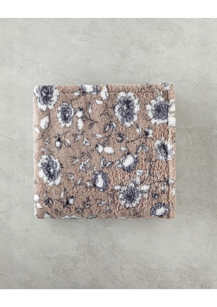 Kahverengi Gardenia Glow Baskılı Sherpa Battaniye, Sıcak ve Yumuşak Kullanım Sağlar. indirimleri