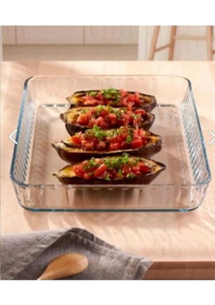 Beyaz 59204 Fırın Tepsisi, 3800 Cc, Dayanıklı ve Şık Tasarım