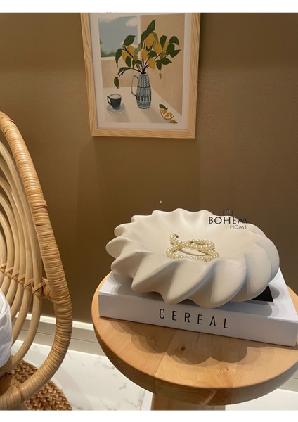 Bej Seramik Dekoratif Dönence Tabak, Şık ve Estetik Ev Dekorasyonu Için Ideal Seçenek. modelleri