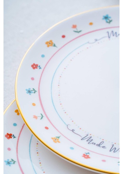 6 Parça Renkli Pasta Tabağı, 19 Cm, Şık ve Dayanıklı Set fiyatları