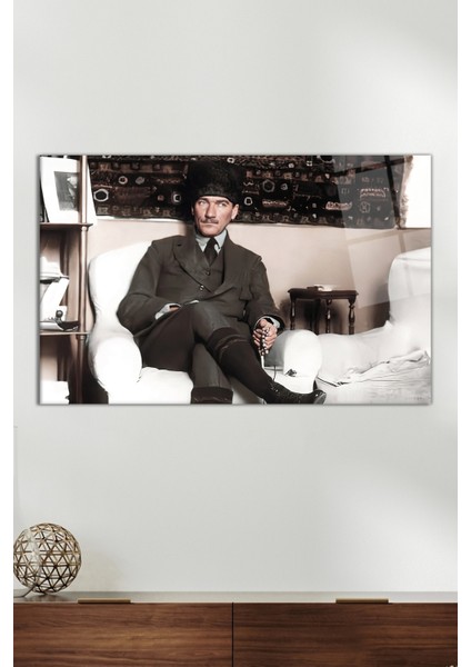 Takım Elbiseli Mustafa Kemal Atatürk Cam Tablo, Modern Ev Ofis Dekoru, Hediyelik Duvar Dekorasyonu