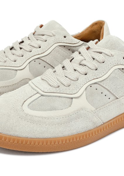 Kadın Bej Bağcıklı Süet Deri Sneaker 25AFD370810