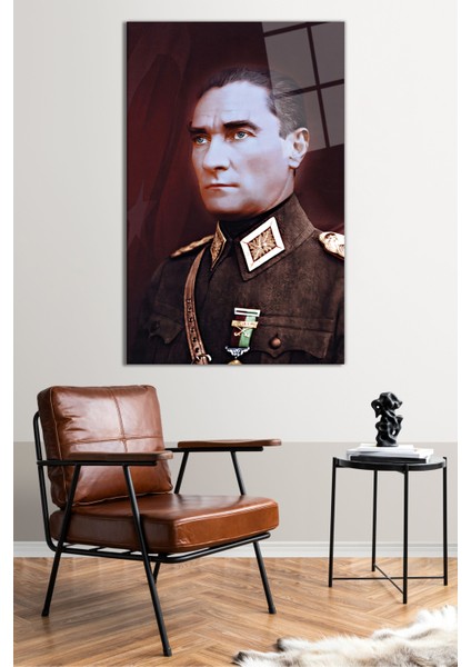 Bordo Üniformalı Madalyalı Atatürk Cam Tablo, Ev ve Ofis Dekoru, Hediyelik Duvar Dekorasyonu fiyatları