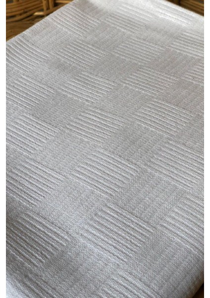 Yüksek Kaliteli 100% Pamuk Çift Kişilik Kare Desenli Beyaz Pike fiyatları