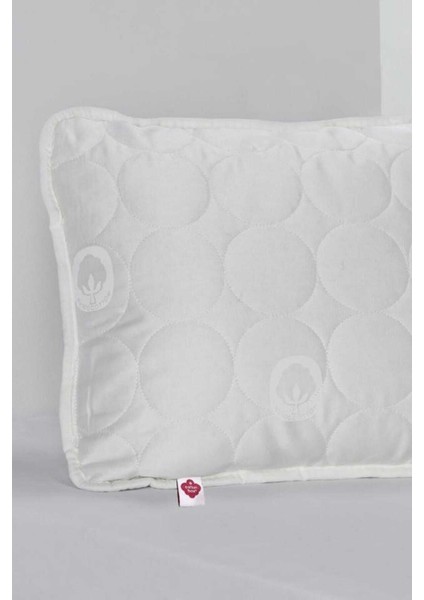 Kahverengi Yün Bebek Yastığı, Yumuşak ve Konforlu Uyku Desteği