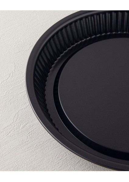 4'lü Kek Kalıbı Seti, Karbon Çelik, Klasik, Siyah, Dayanıklı ve Şık Tasarım modelleri