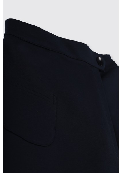 Kız Çocuk Cep Detaylı Beli Yarım Lastikli Lacivert Şort Etek fırsatları