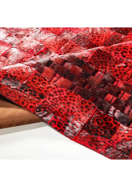 Kırmızı Leopar Desenli Gerçek Deri Patchwork Halı, Şık ve Lüks Tasarım Halı, Kaymaz Taban Halı modelleri