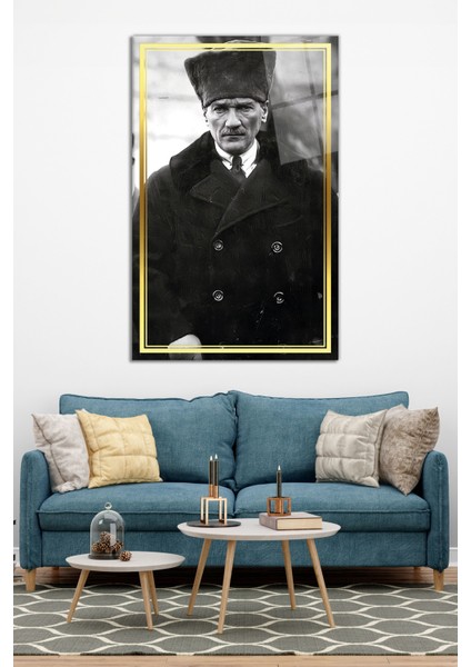 Gold Şeritli Palto ve Kalpaklı Atatürk Cam Tablo, Ev ve Ofis Dekoru Hediyelik Duvar Dekorasyonu modelleri