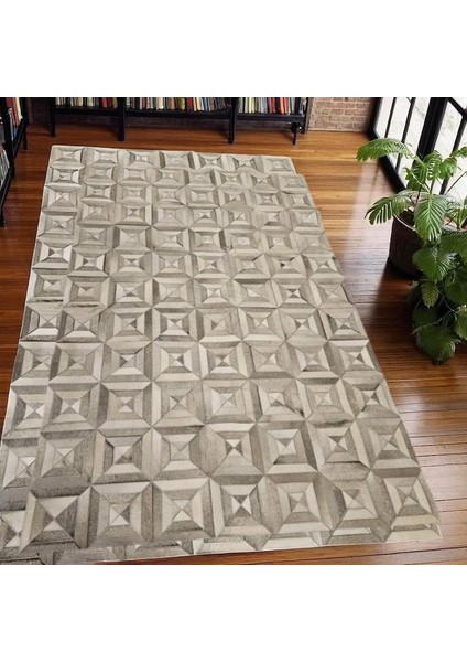 El Yapımı Desenli Gri Patchwork Halı – Doğal Dana Derisi Giriş Halısı fiyatları