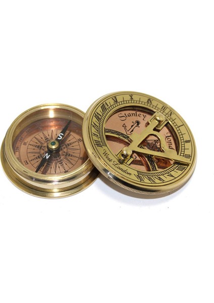 Pirinç Güneş Saati ve Pusula Modeli