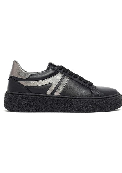 Kadın Siyah Bağcıklı Kalın Tabanlı Deri Sneaker 25AFD511118