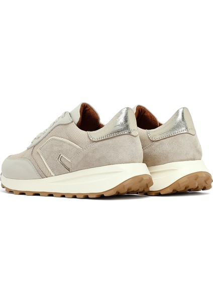 Kadın Bej Bağcıklı Kalın Tabanlı Deri Sneaker 25AFD370614 indirimleri