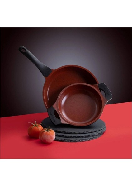 Kırmızı Granit Döküm Sahan ve Tava Seti, Dayanıklı ve Şık Mutfak Gereçleri fiyatları