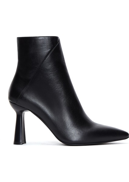 Kadın Siyah Fermuarlı Ince Topuklu Deri Bot 25WFD130718