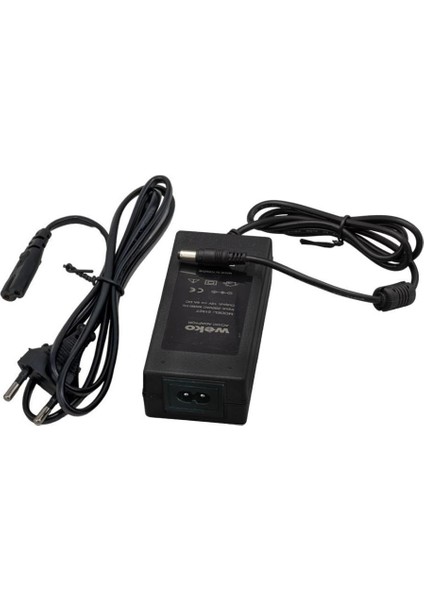 12 Volt - 5 Amper 5.5*2.5 Uçlu Yerli̇ Üreti̇m Plasti̇k Kasa Masaüstü Adaptör modelleri