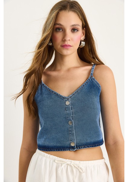 Kadın Ince Askılı V Yaka Crop Denim Bluz fırsatları