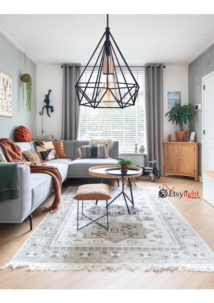 Şık Siyah Piramit Avize, Salon, Mutfak, Antre ve Çocuk Odası Için Ideal Işık Kaynağı