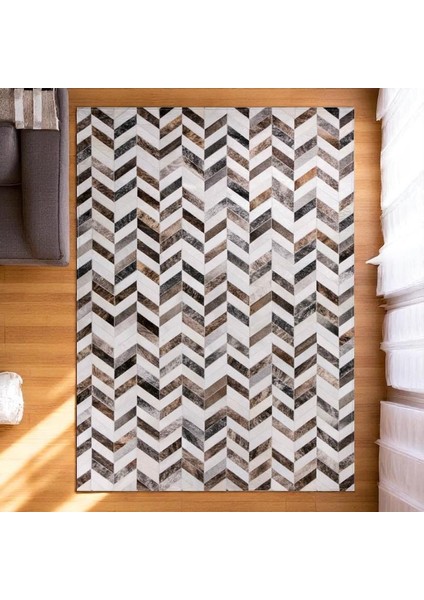 Beyaz Desenli Doğal Dana Derisi Patchwork Halı