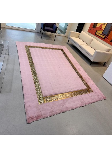Pembe Peluş Halı - Altın Şeritli Yumuşak Halı, Kaymaz Taban Halı fiyatları