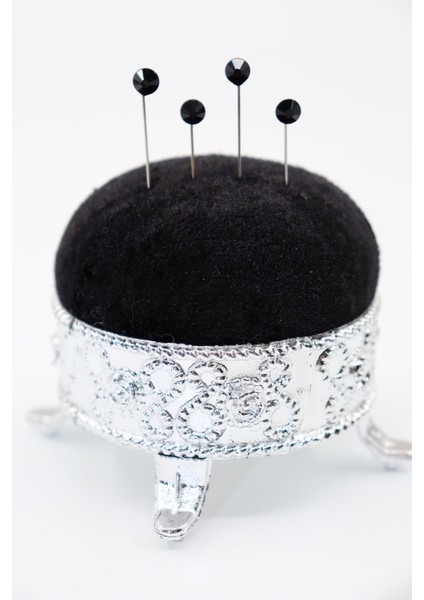 4lü Pırlanta Taşlı Siyah Eşarp Iğnesi. Eşarp Iğnesi. Şal Iğnesi. Türban Iğnesi. Başörtü Iğnesi fiyatları