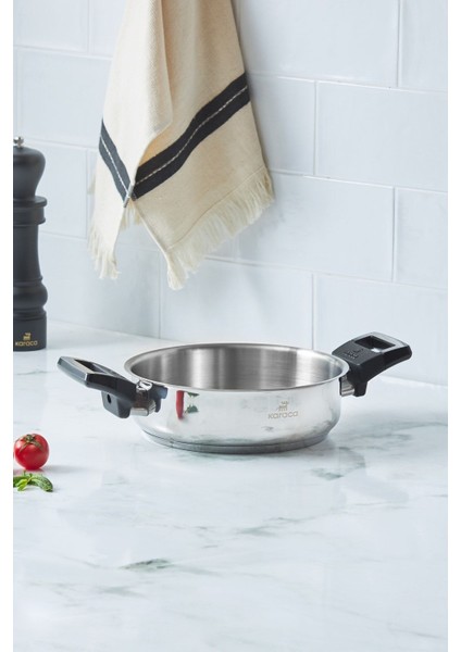 Indüksiyon Tabanlı Çelik Sahan, 20 Cm, 2,9 Lt, Dayanıklı ve Şık Mutfak Gereci