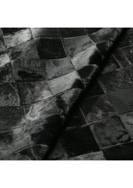 Siyah Doğal Dana Derisi Patchwork Halı – El Dokuma Hakiki Deri Kaymaz Salon Halısı modelleri