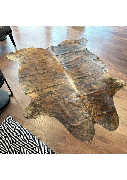 Kahverengi Hakiki Dana Derisi Post Halı 165X217CM – El Yapımı Gerçek Deri Post Halı, Lüks Dekor Halı modelleri