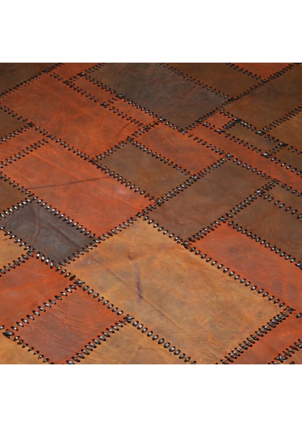 Kırmızı Tonlarında Yuvarlak Dana Derisi Halı - Şık Oturma Odası Halısı fiyatları