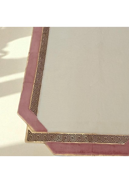 Pembe ve Altın Bordürlü Krem Peluş Halı - Yumuşak Yatak Odası Halısı modelleri