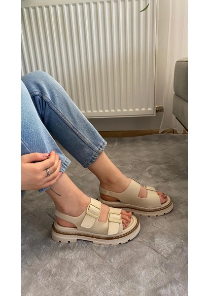 Kadın Merlin Krem Cilt Çift Bantlı Vardola Deyatlı Kalın Taban Ortopedik Sandalet K-110 modelleri