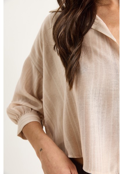 Kadın Kendinden Çizgili Yarım Kollu Tek Cep Detaylı Gömlek indirimleri