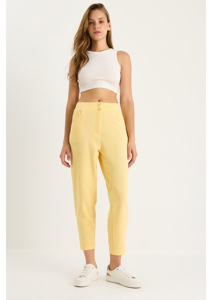 Kadın Çift Düğmeli Cep Detaylı Balon Pantolon