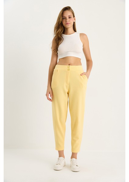 Kadın Çift Düğmeli Cep Detaylı Balon Pantolon fiyatları